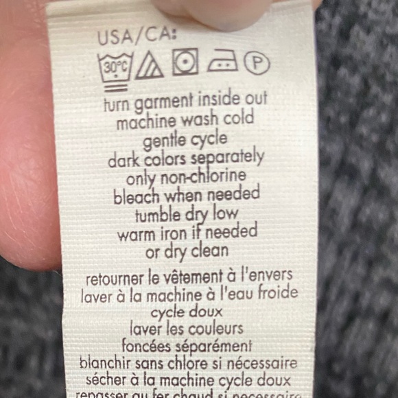 Calvin Klein Jeans Men’s Size XL Grey 1/2 Zip Front Sweater w/Stand Up Collar - Picture 9 of 9